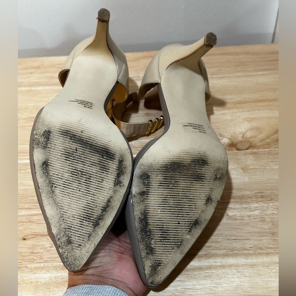 EUC - New York & Co. Adriana Shoes - Picture 4 of 5